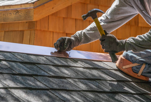 Best Roof Repair  in Uhrichsville, OH