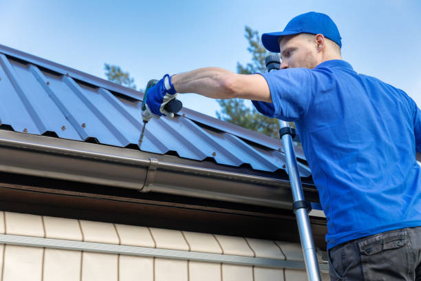 Best Flat Roofing  in Uhrichsville, OH
